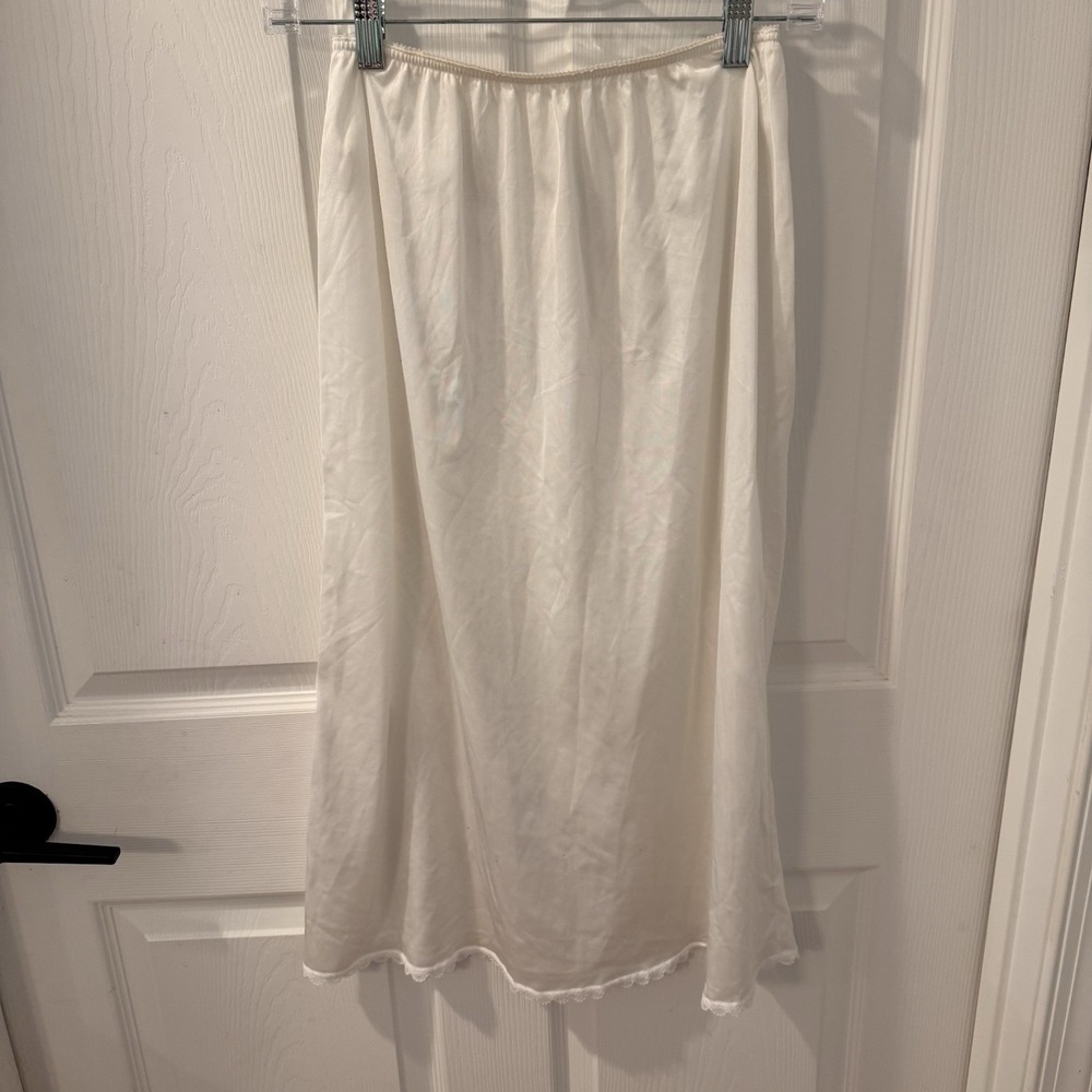 Vintage ADONNA White NYLON HALF SLIP Skirt PETTICOAT‎ Lace Trim Size L LINGERIE